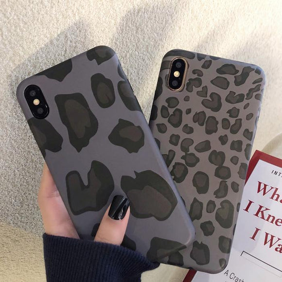 Retro Leopard Cheetah Soft Phone Case Back Cover - iPhone 11/11 Pro/11 Pro Max/XS Max/XR/XS/X/8 Plus/8/7 Plus/7 - halloladies