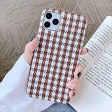 Warm Plaid Cloth Fabric Simple Phone Case Back Cover for iPhone 12 Pro Max/12 Pro/12/12 Mini/SE/11 Pro Max/11 Pro/11/XS Max/XR/XS/X/8 Plus/8 - halloladies