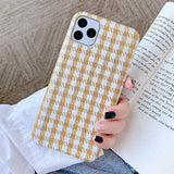 Warm Plaid Cloth Fabric Simple Phone Case Back Cover for iPhone 12 Pro Max/12 Pro/12/12 Mini/SE/11 Pro Max/11 Pro/11/XS Max/XR/XS/X/8 Plus/8 - halloladies
