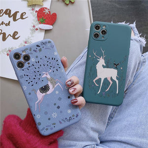 Christmas Deer Snowflake Soft Phone Case Back Cover for iPhone 12 Pro Max/12 Pro/12/12 Mini/SE/11 Pro Max/11 Pro/11/XS Max/XR/XS/X/8 Plus/8 - halloladies