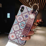 Retro Geometric Art Wrist Strap Hand Band Silicone Phone Case Back Cover for iPhone 12 Pro Max/12 Pro/12/12 Mini/SE/11 Pro Max/11 Pro/11/XS Max/XR/XS/X/8 Plus/8 - halloladies