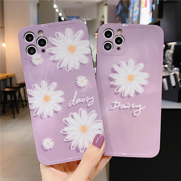 Soft Purple Daisy iPhone Case Back Cover for iPhone 12 Pro Max/12 Pro/12/12 Mini/SE/11 Pro Max/11 Pro/11/XS Max/XR/XS/X/8 Plus/8 - halloladies